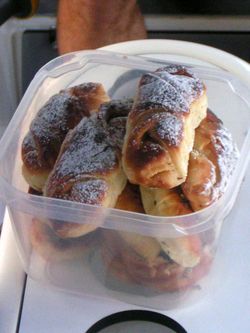 S&uuml;&szlig;e R&ouml;llchen