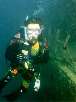 G&uuml;nter beim Halaveli Wrack.